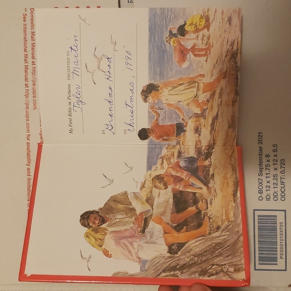 My First Bible In Pictures By Kenneth N. Taylor Hardcover Book - Picture 3 of 10